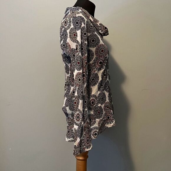 Cut Loose Women's White Black Mesh Floral Cowl Neck Sheer Blouse - Picture 5 of 7